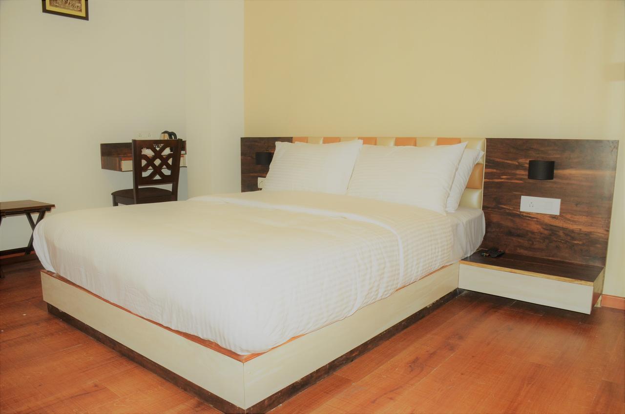 Hotel Aura شيلونغ المظهر الخارجي الصورة